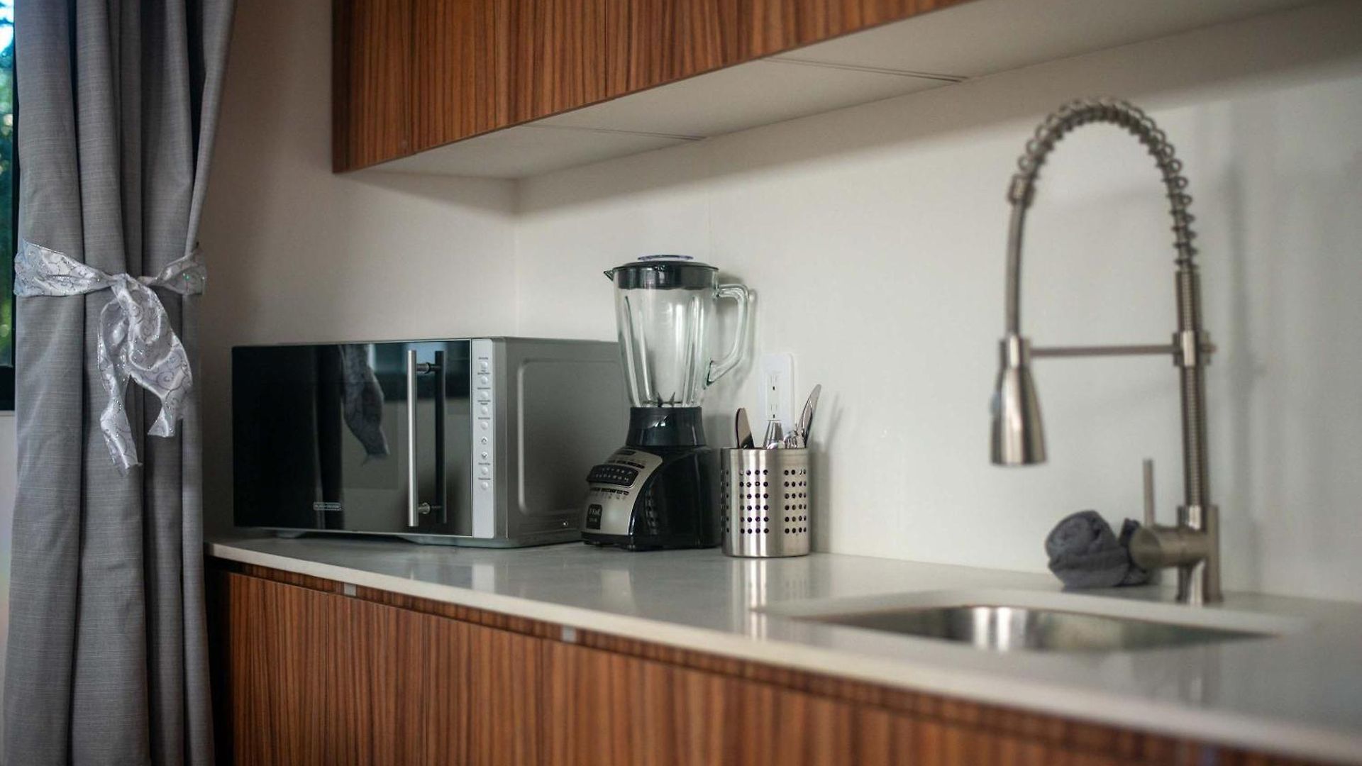 Aldea Zama Luxury 2-br With Pool & Gym Apartment *