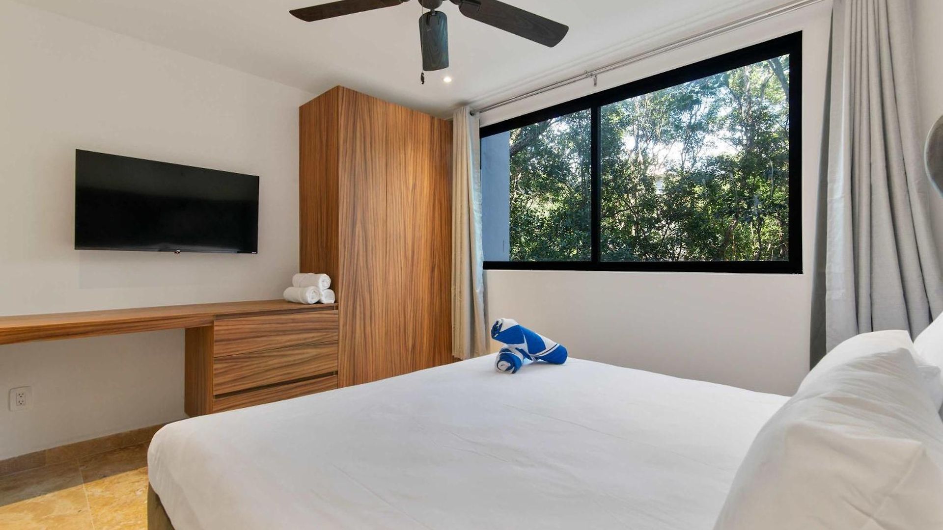 Aldea Zama Luxury 2-br With Pool & Gym Tulum