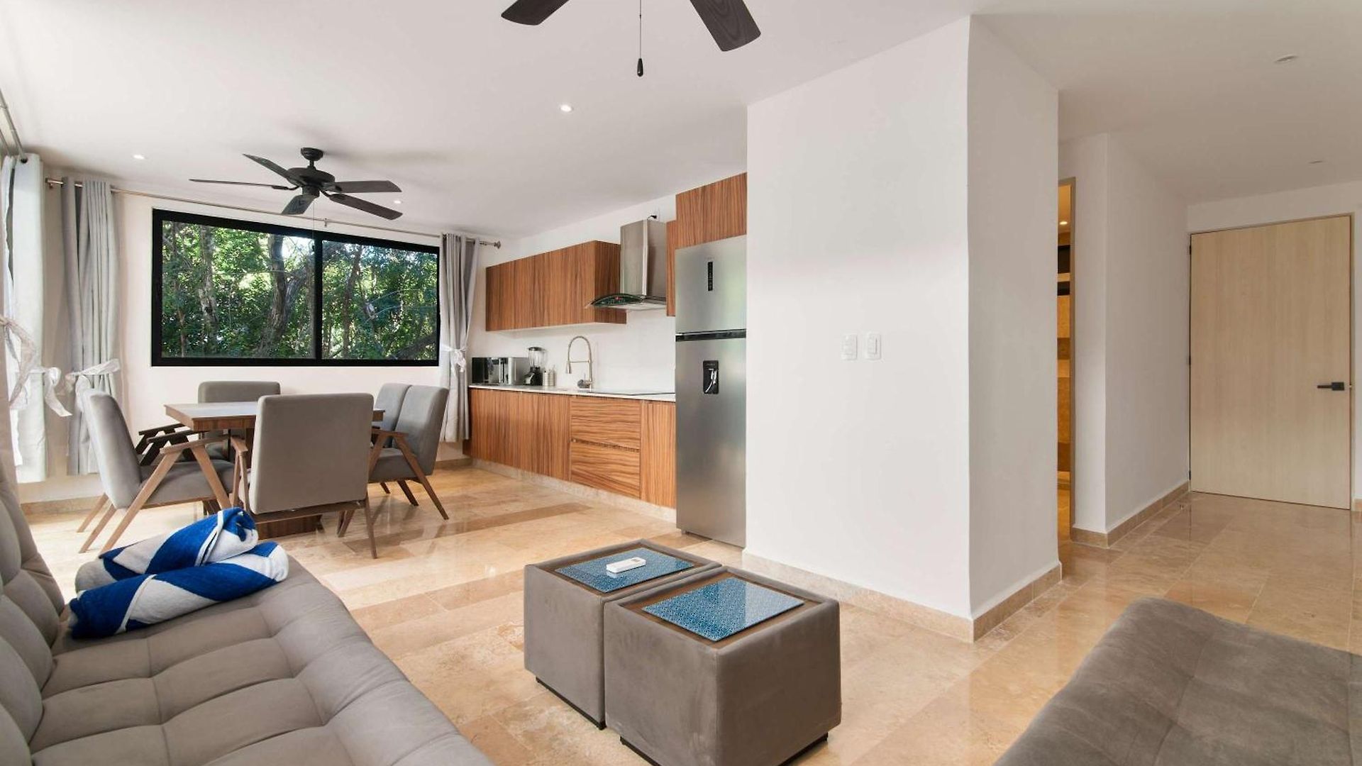Aldea Zama Luxury 2-br With Pool & Gym