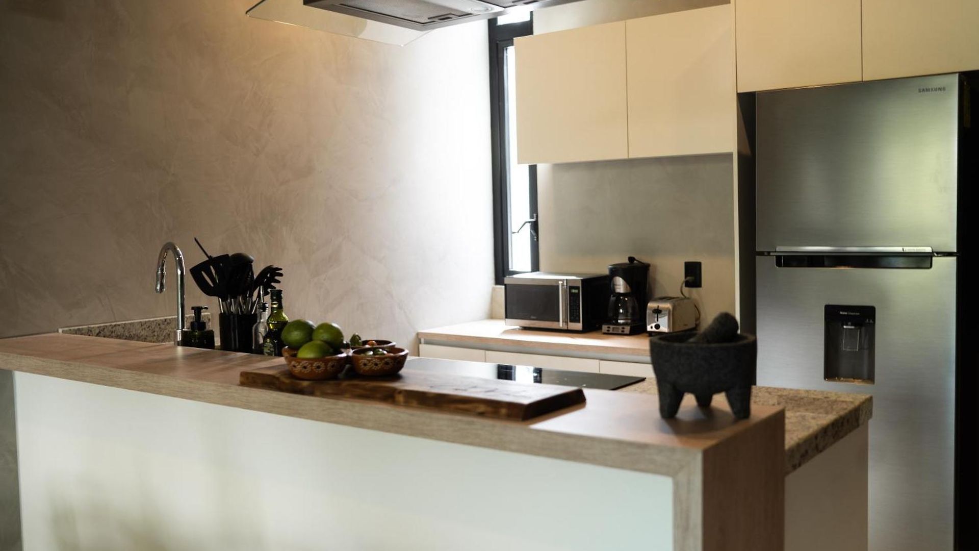 Design Luxury Duo Villas, 24 Pax, 5 Pools & 2 Rooftops, Bbq, Near