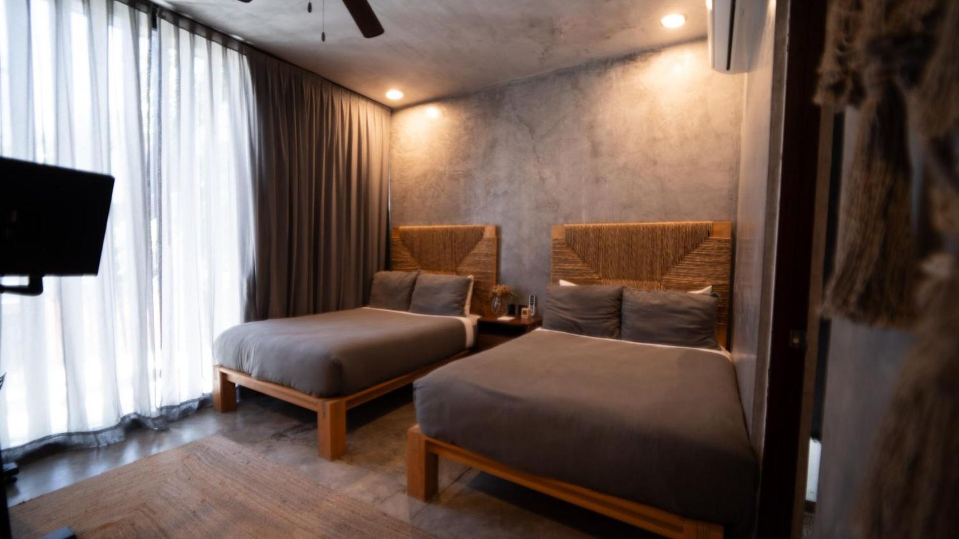Design Luxury Duo Villas, 24 Pax, 5 Pools & 2 Rooftops, Bbq, Near Villa Tulum