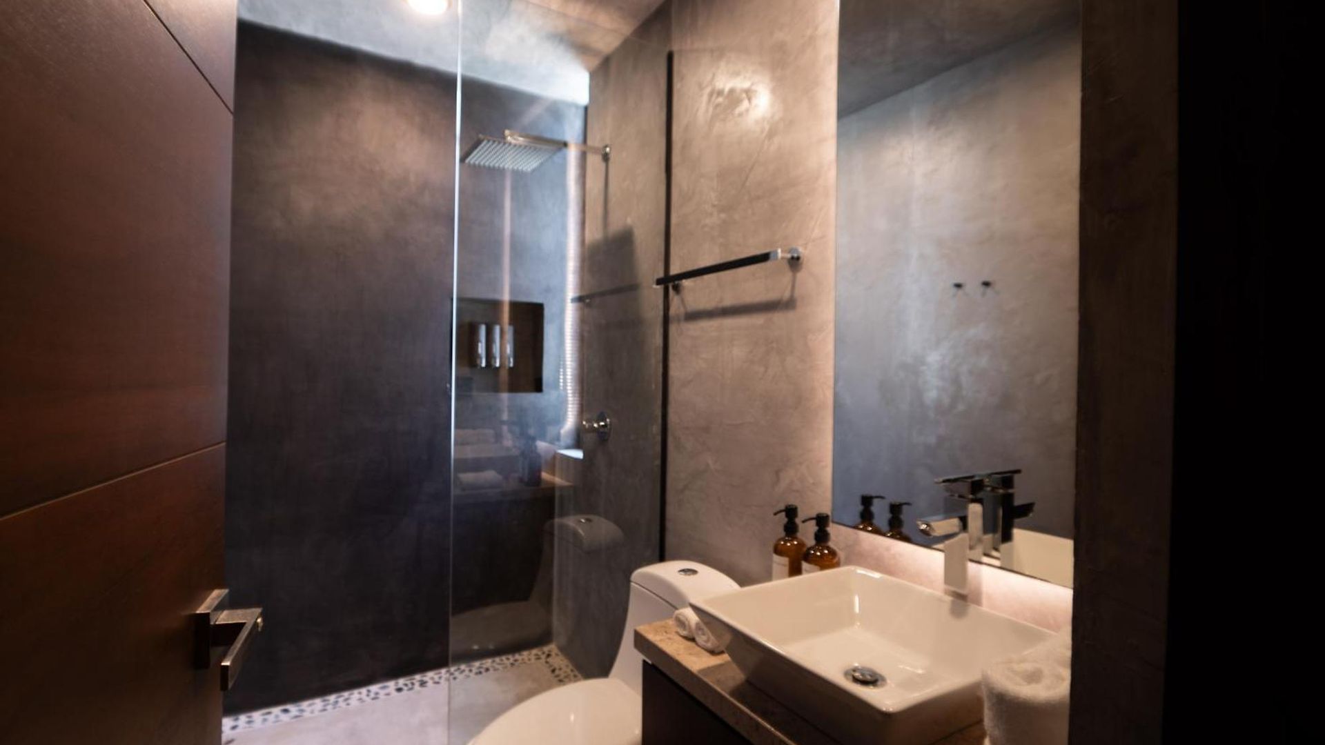 Villa Design Luxury Duo Villas, 24 Pax, 5 Pools & 2 Rooftops, Bbq, Near Tulum