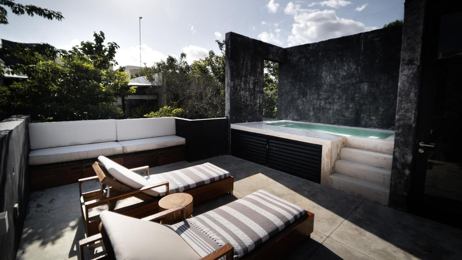 Design Luxury Duo Villas, 24 Pax, 5 Pools & 2 Rooftops, Bbq, Near * Tulum