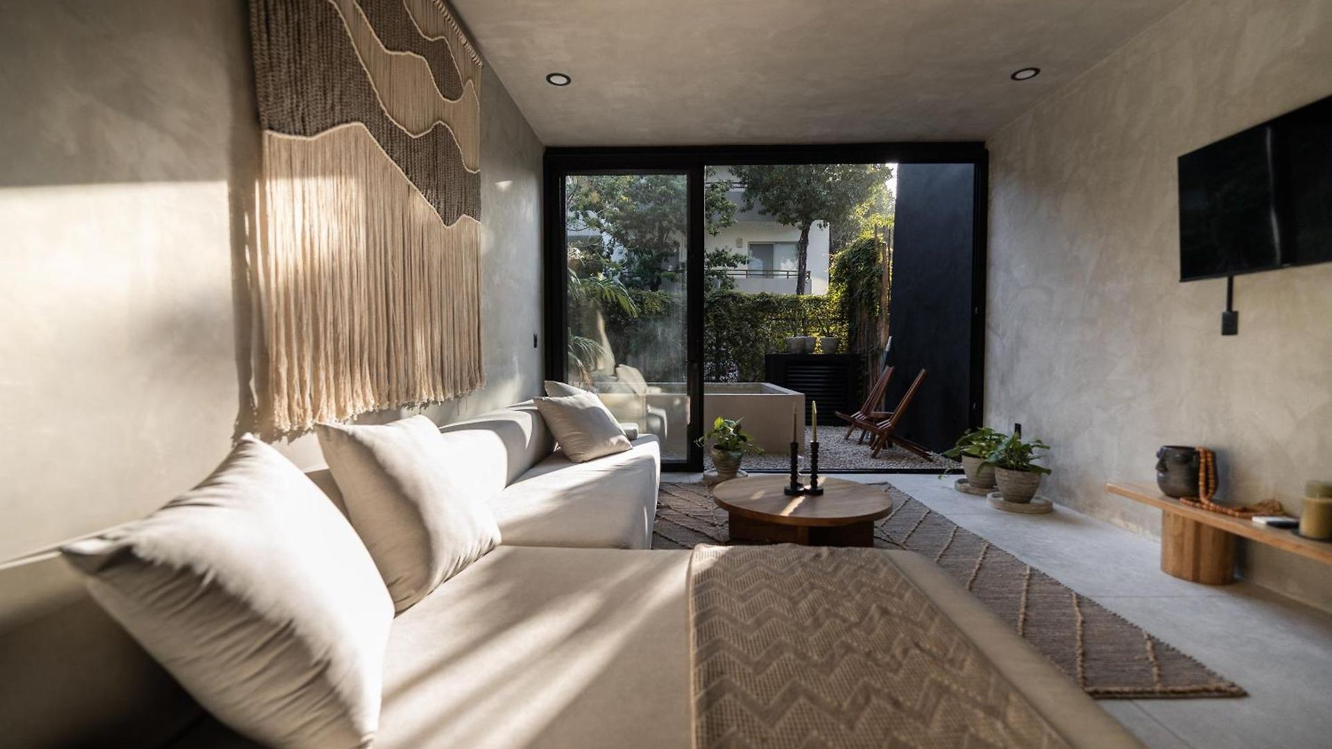 Design Luxury 12br Trio Villas, 6 Private Pools & 3 Rooftops, 32 Pax, Near Villa *