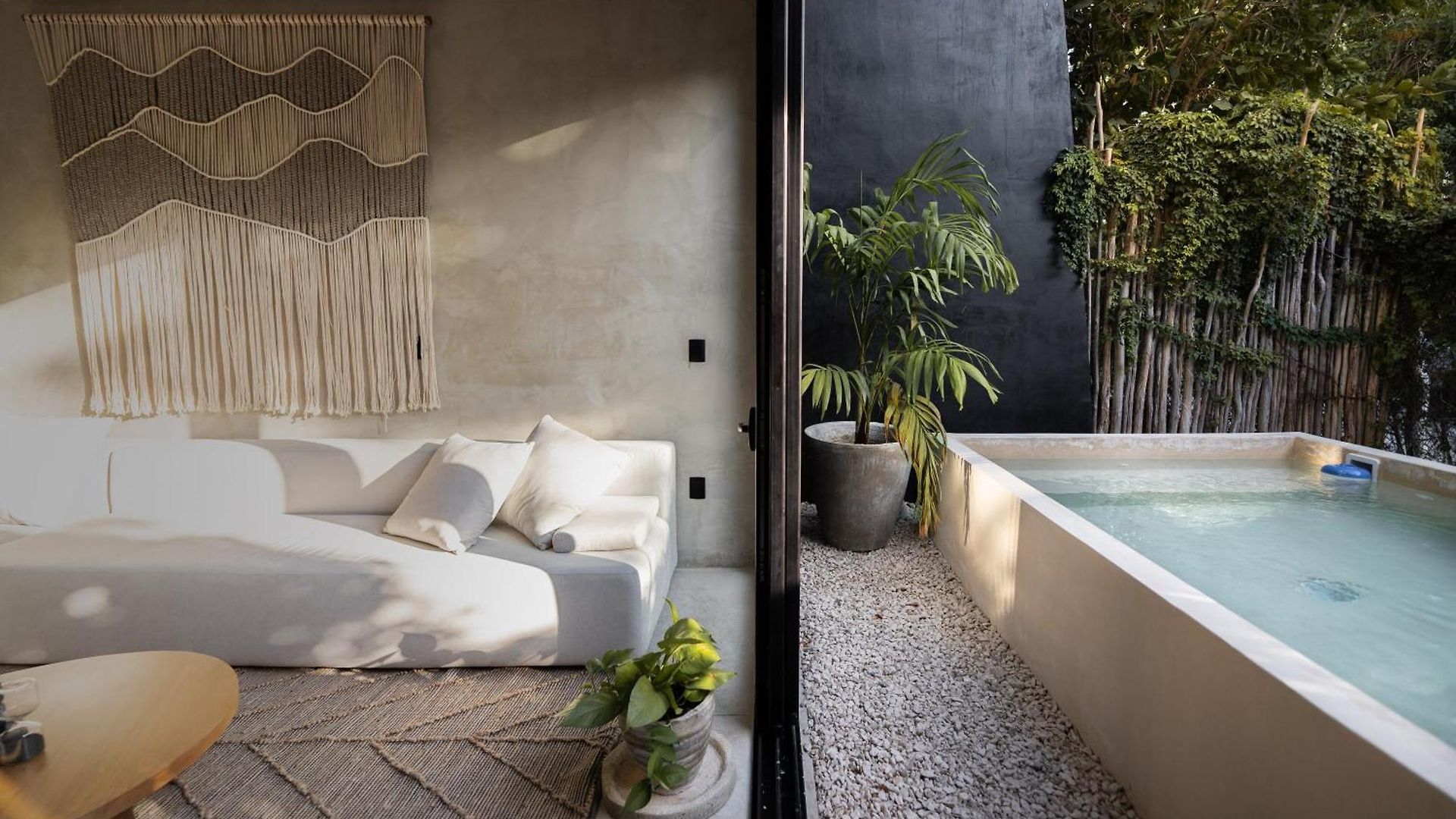 Design Luxury 12br Trio Villas, 6 Private Pools & 3 Rooftops, 32 Pax, Near