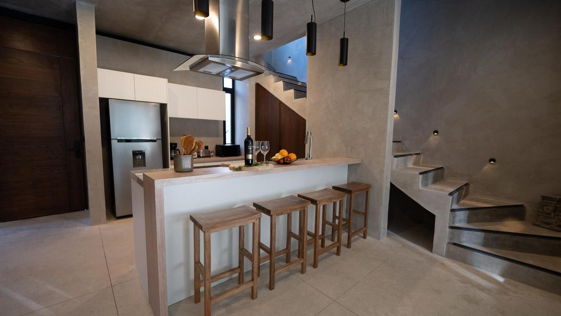 Design Luxury 12br Trio Villas, 6 Private Pools & 3 Rooftops, 32 Pax, Near *
