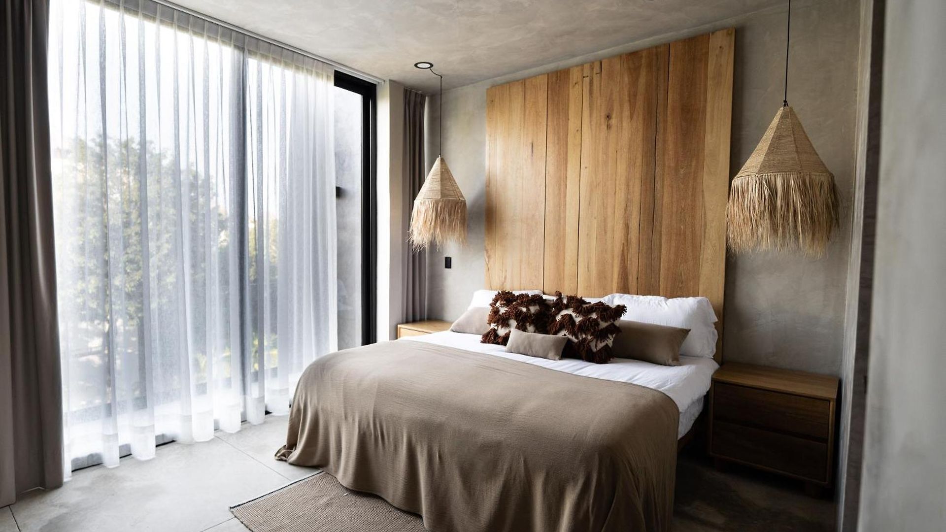 Design Luxury 12br Trio Villas, 6 Private Pools & 3 Rooftops, 32 Pax, Near *