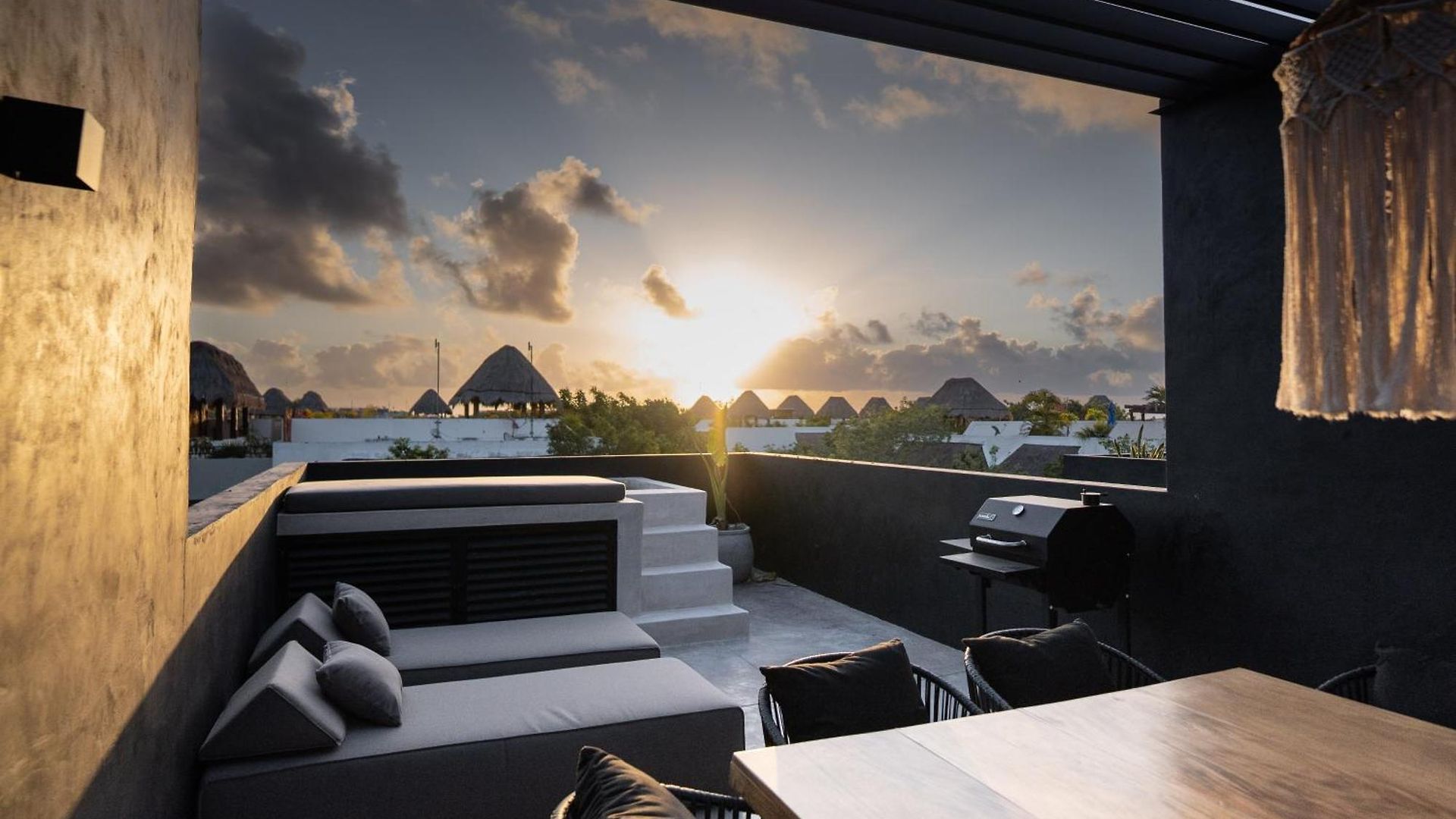 Design Luxury 12br Trio Villas, 6 Private Pools & 3 Rooftops, 32 Pax, Near Villa Tulum