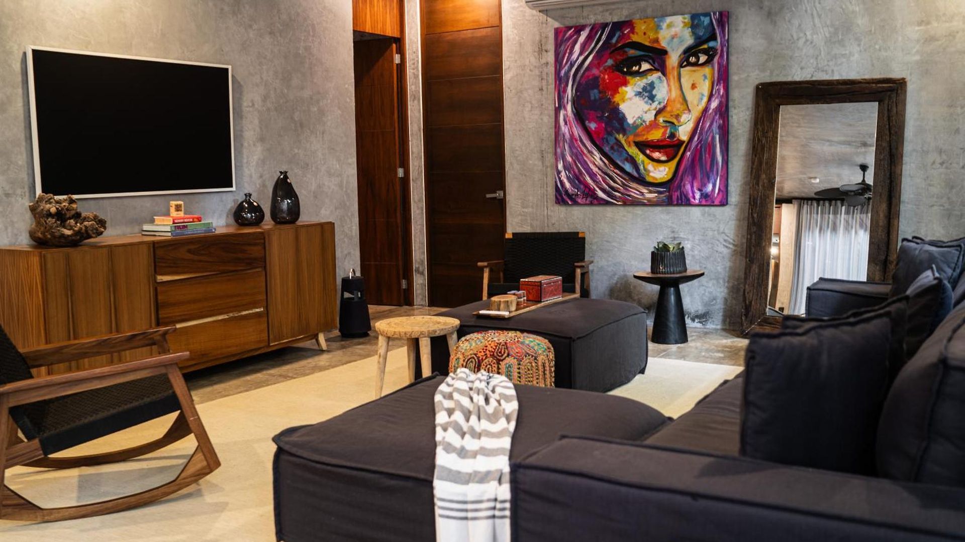 Villa Design Luxury 12br Trio Villas, 6 Private Pools & 3 Rooftops, 32 Pax, Near *