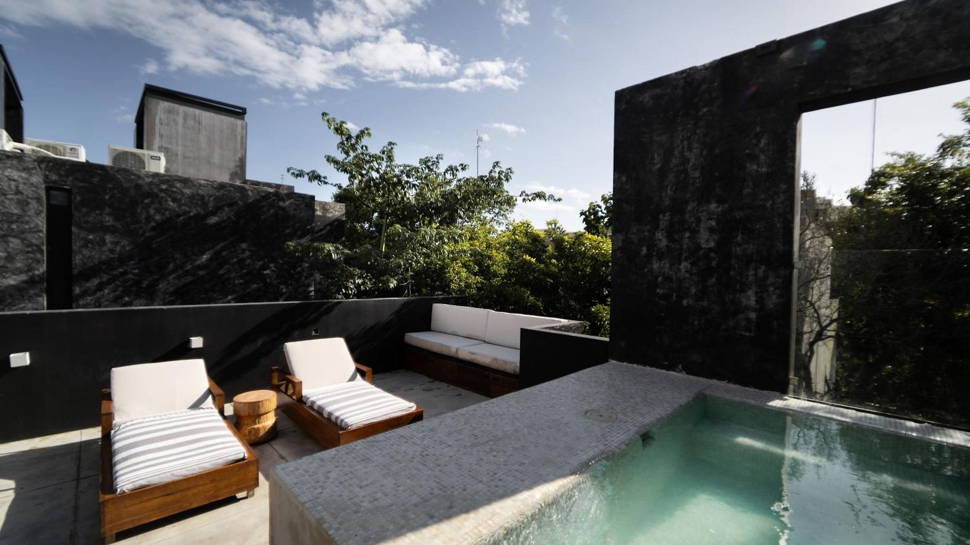 Design Luxury 12br Trio Villas, 6 Private Pools & 3 Rooftops, 32 Pax, Near * Tulum