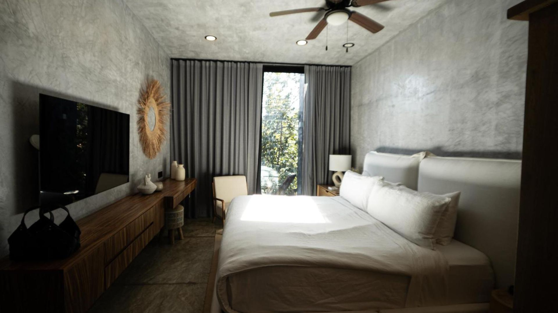 Design Luxury 12br Trio Villas, 6 Private Pools & 3 Rooftops, 32 Pax, Near Villa *