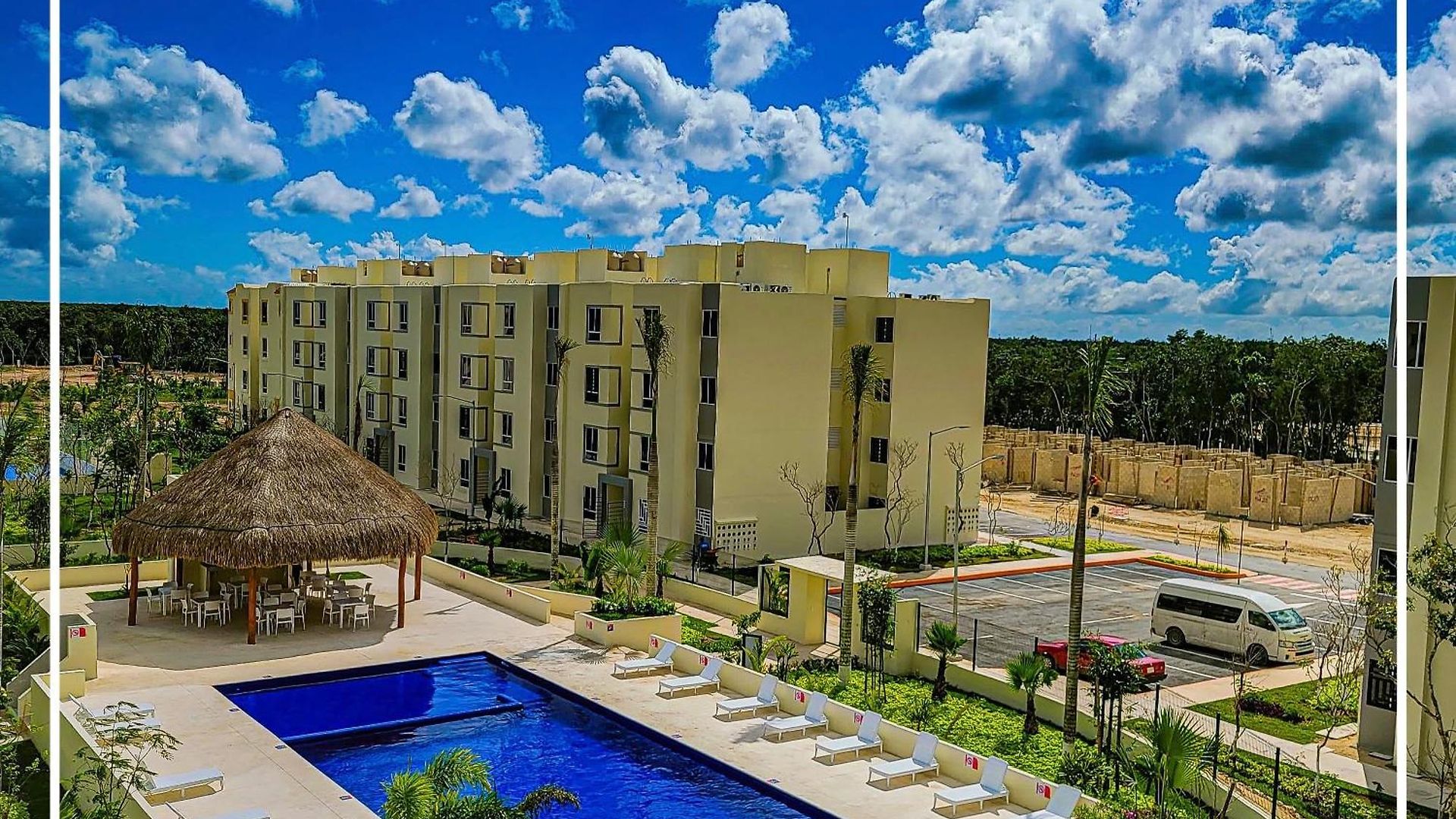Casa Baaxal Apartahotel