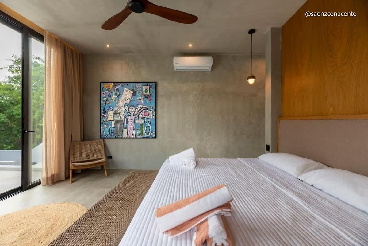 Brutalist 7br Masterpiece Design, Luxury Pool * Tulum