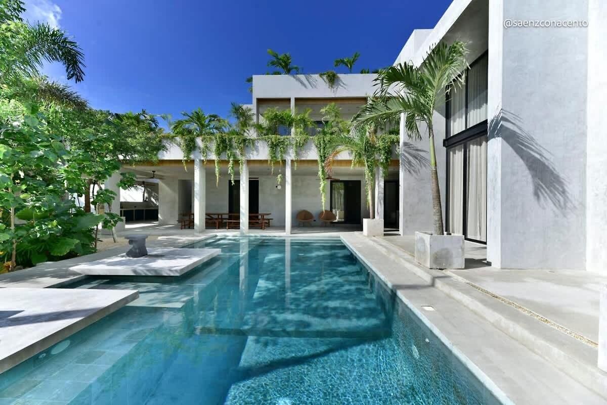 Brutalist 7br Masterpiece Design, Luxury Pool Сasa de vacaciones *
