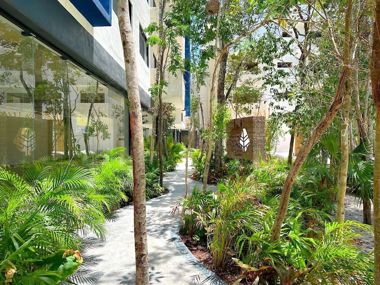 Lux 2 Bd With Balcony And Rooftop Pool At Aldea Zama Apartment