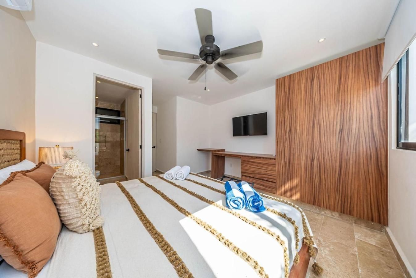 Lux 2 Bd With Balcony And Rooftop Pool At Aldea Zama *
