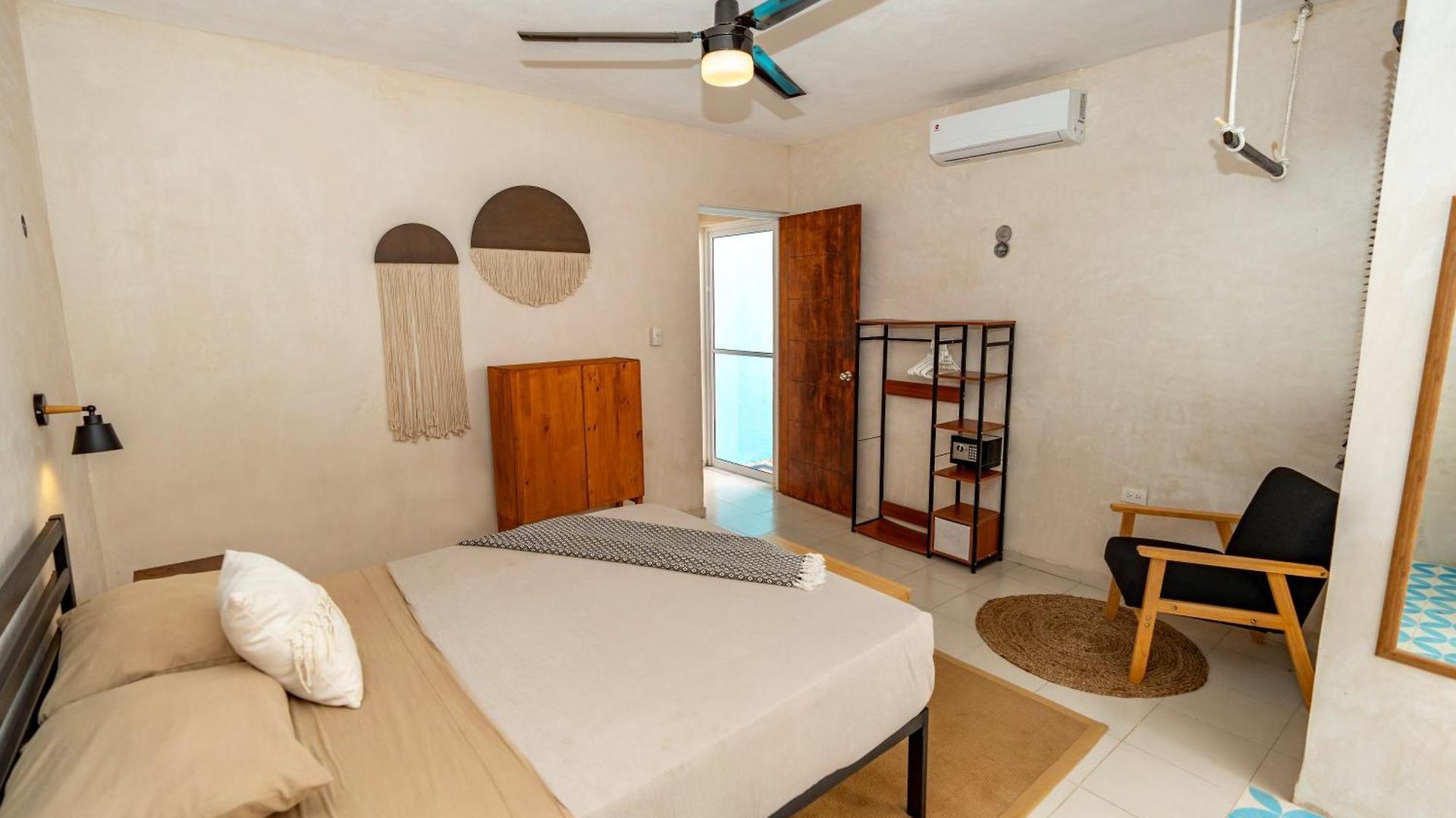 Colorful Downtown House With Private Pool And Free Bikes Tulum