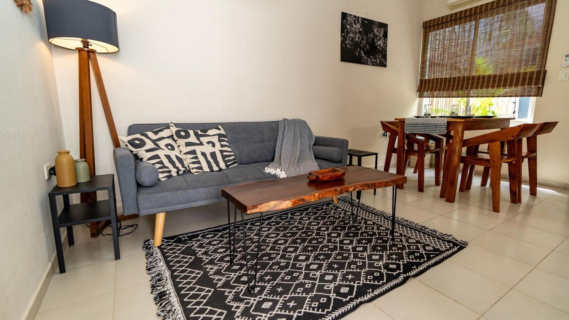 Colorful Downtown House With Private Pool And Free Bikes Holiday home Tulum