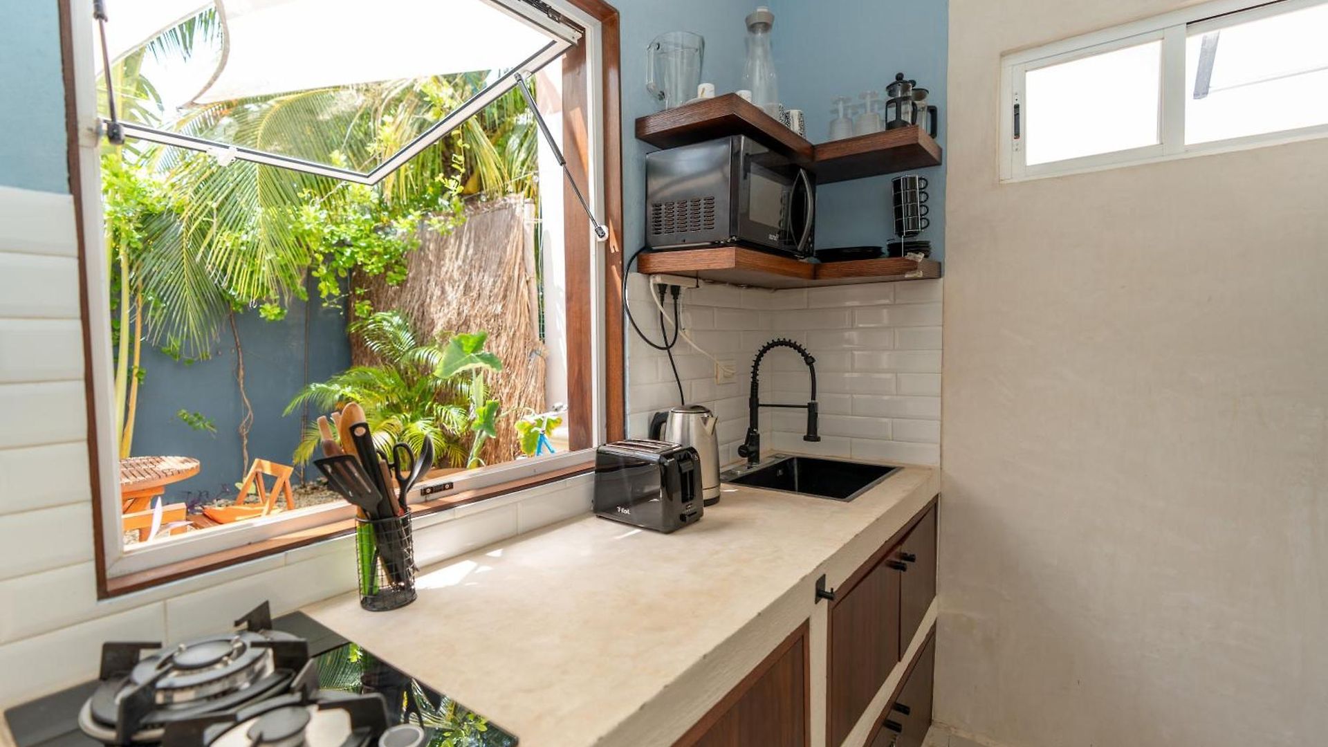 Holiday home Colorful Downtown House With Private Pool And Free Bikes *