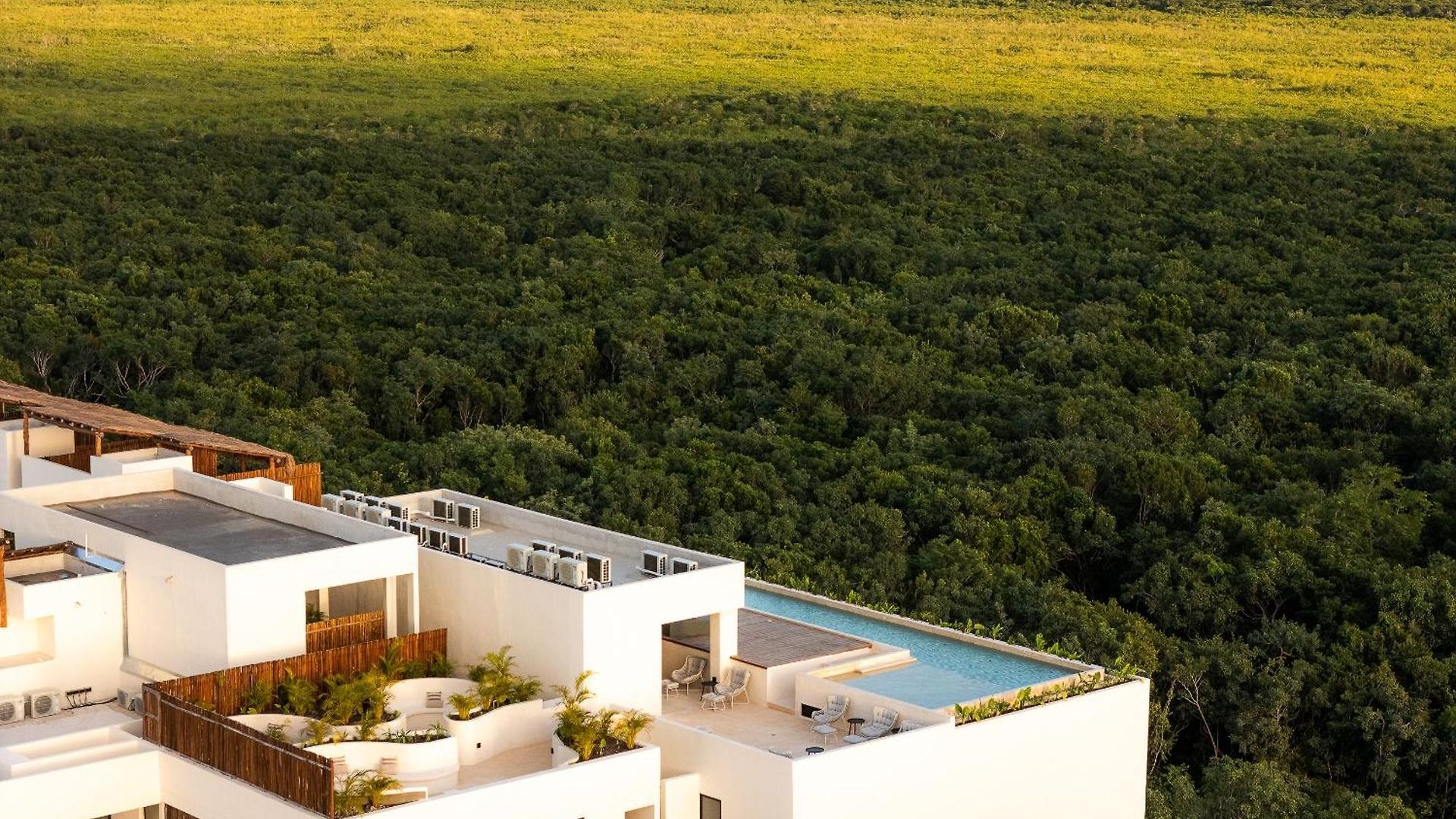 2br Jungle View W Private Pool Gym Fast Wifi Apartment