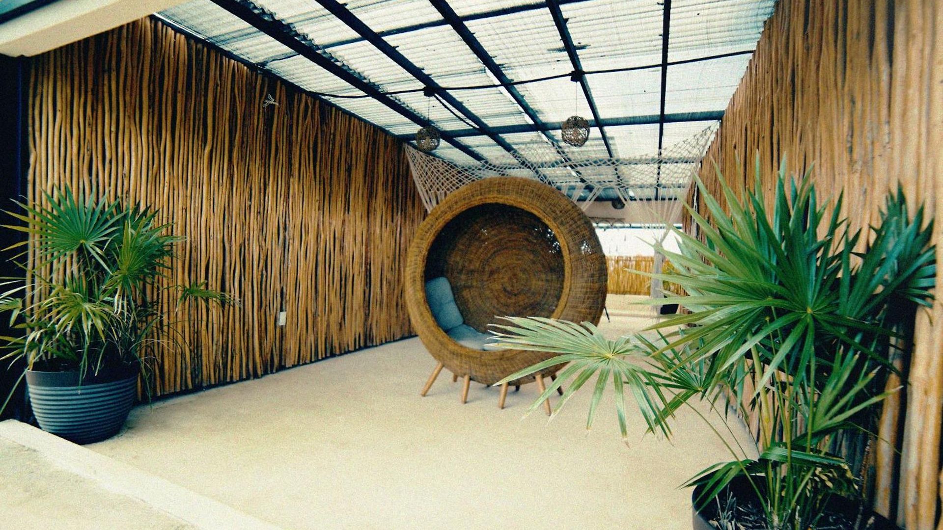 Wamai Hotel