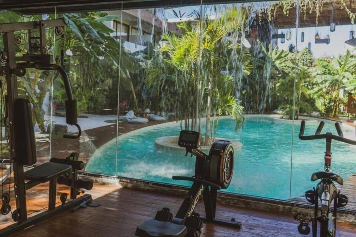 Two-story Penthouse With Jacuzzi Apartment