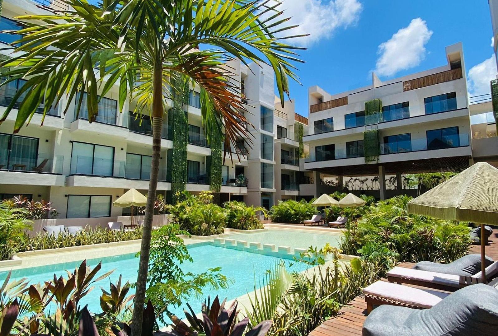 Xm Residences Hotel 4*