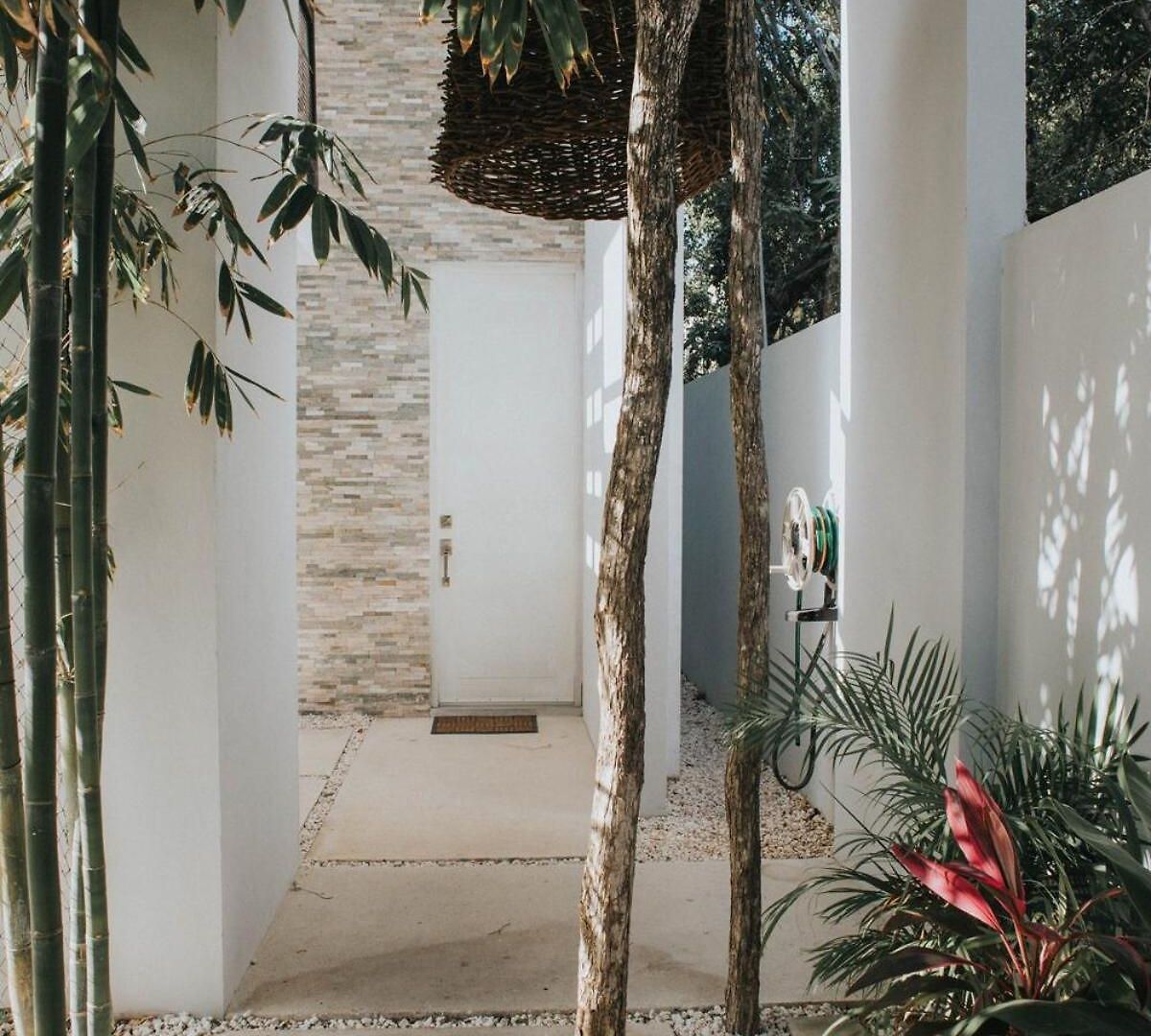 G , With Palapa In Villa