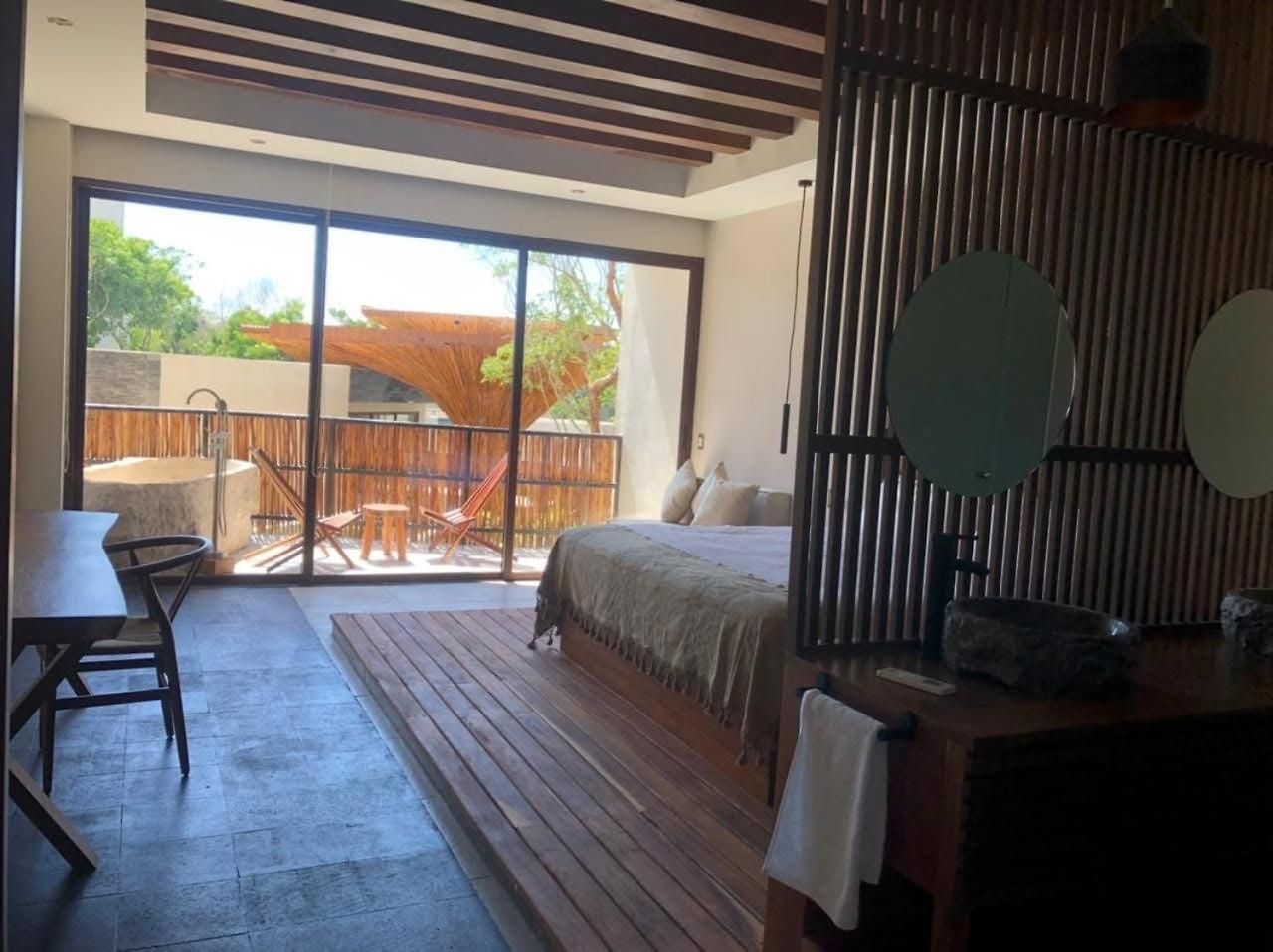 Andora * Tulum