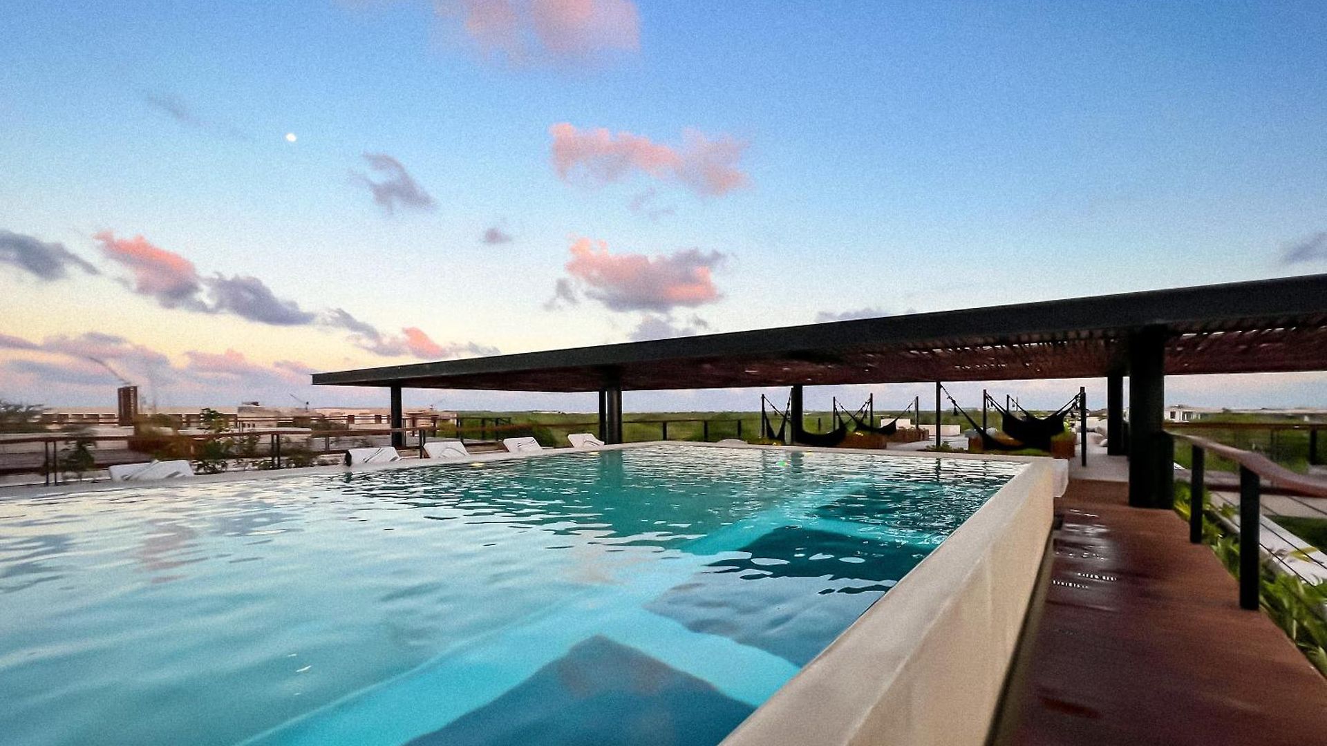 Rooftop Paradise 2br In Gated Community Apartamento *