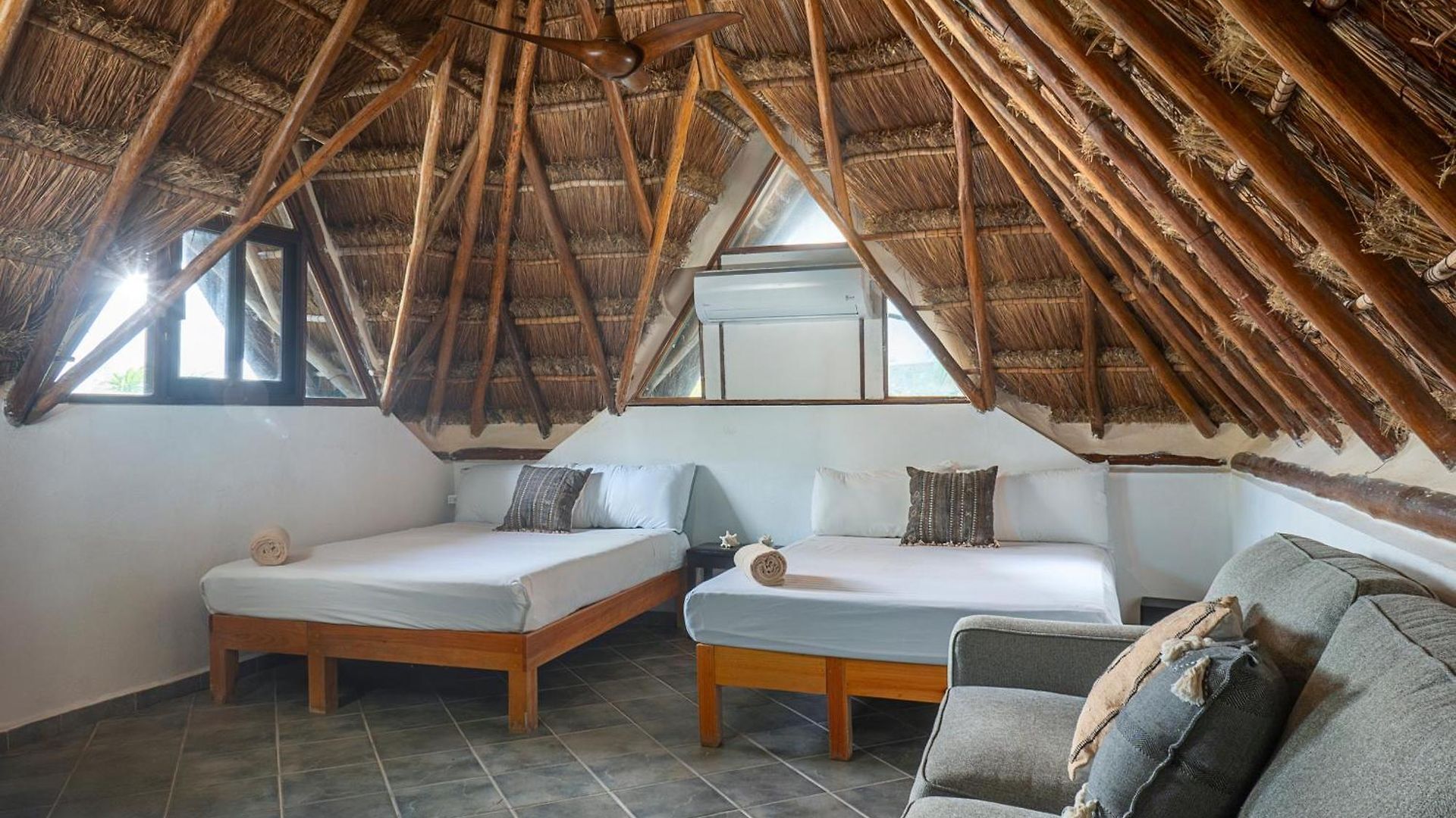 Mantaray Hotel 5*