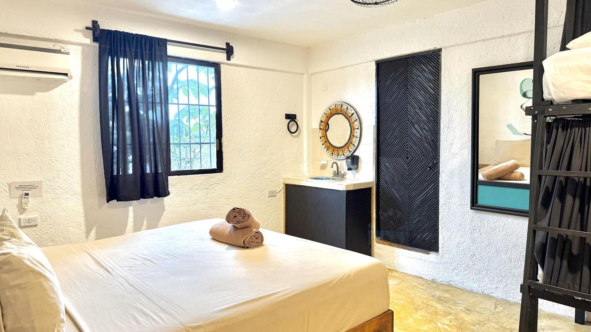 Hostal Oryx Tulum