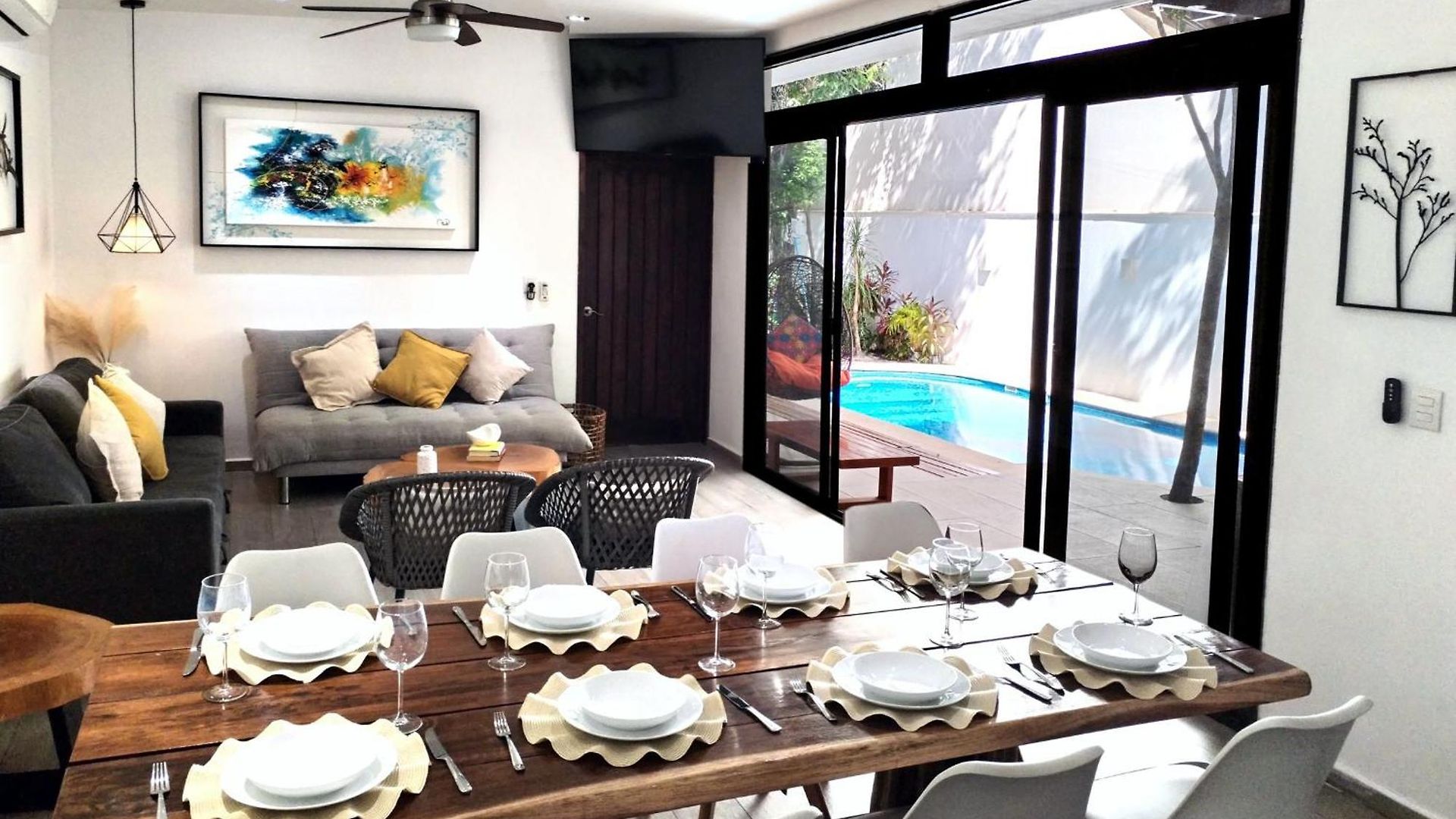 Villa Tucanes 5 Bdr 10 Ppl
