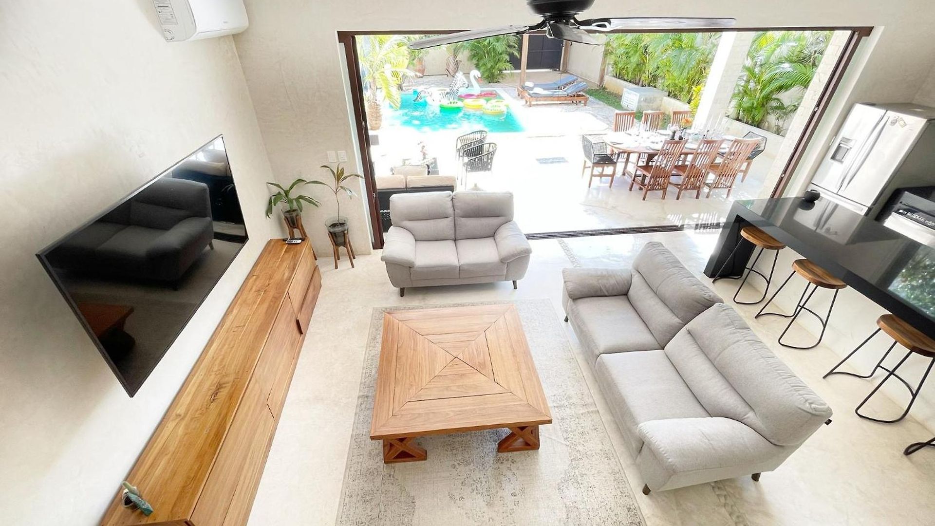 Luxury House Tomanoa - 10pers - 4rooms - Pool - Hotjacuzzi - Speed Wifi -waterfall Villa