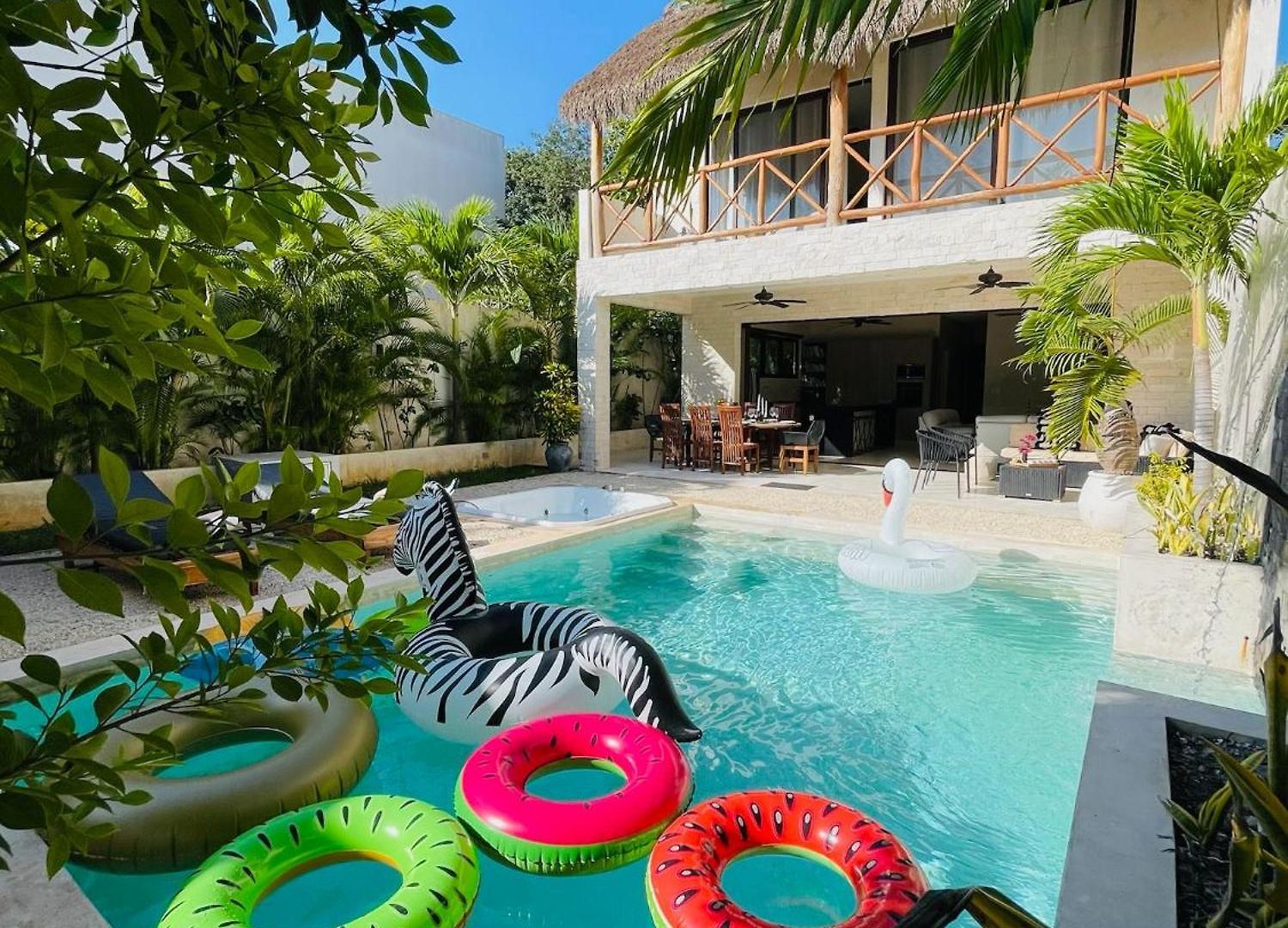 Luxury House Tomanoa - 10pers - 4rooms - Pool - Hotjacuzzi - Speed Wifi -waterfall Villa Tulum