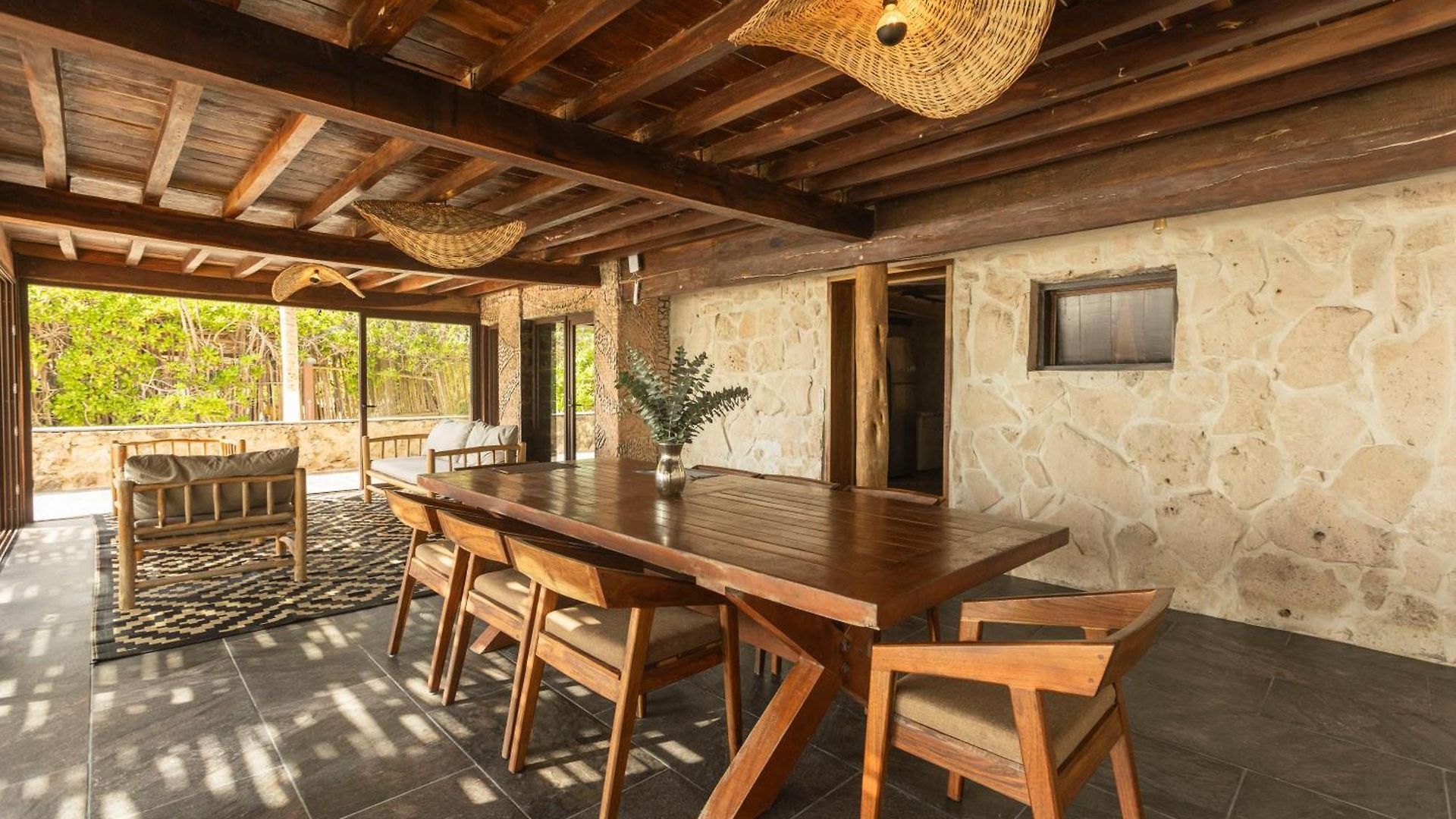 Casa Aakbal - Luxury Front Villa Tulum