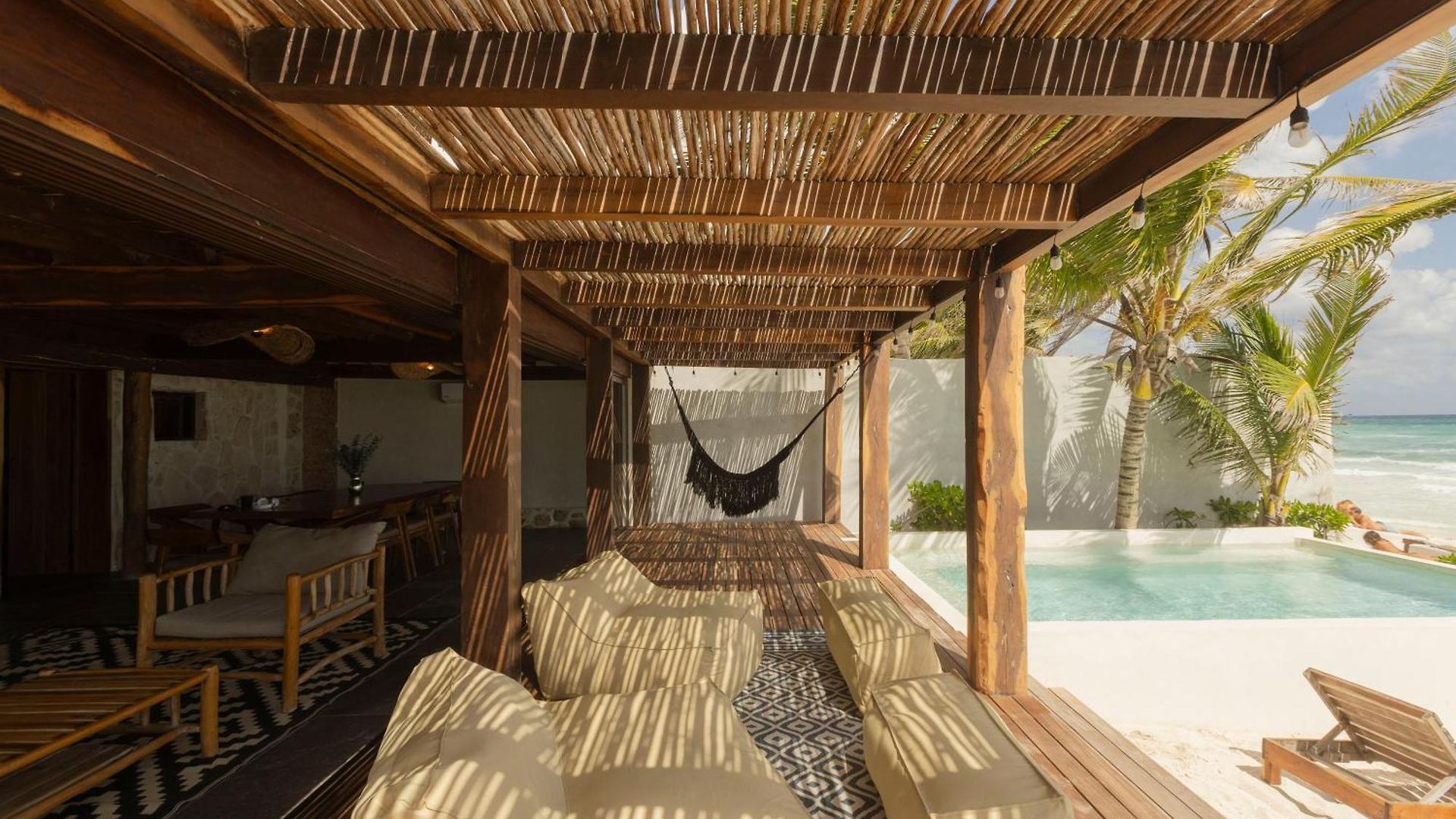 Casa Aakbal - Luxury Front *
