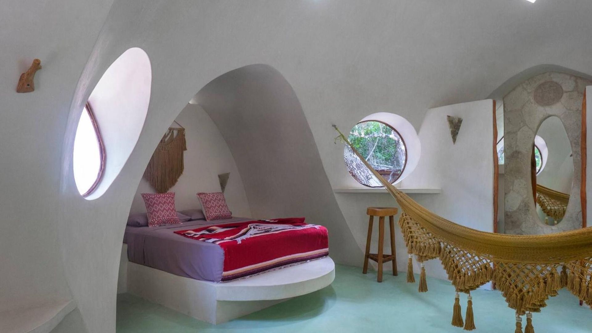 Unique Jungle Dome 2 Queen Beds Lodge *