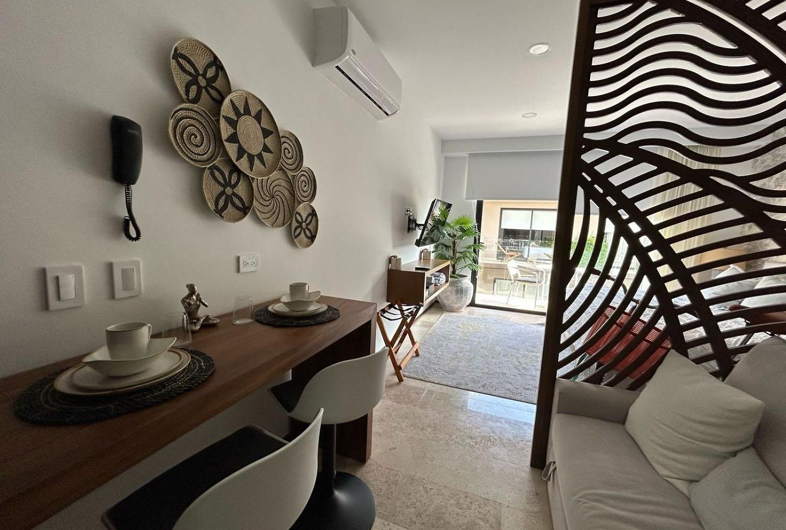 Menesse Bed & Breakfast