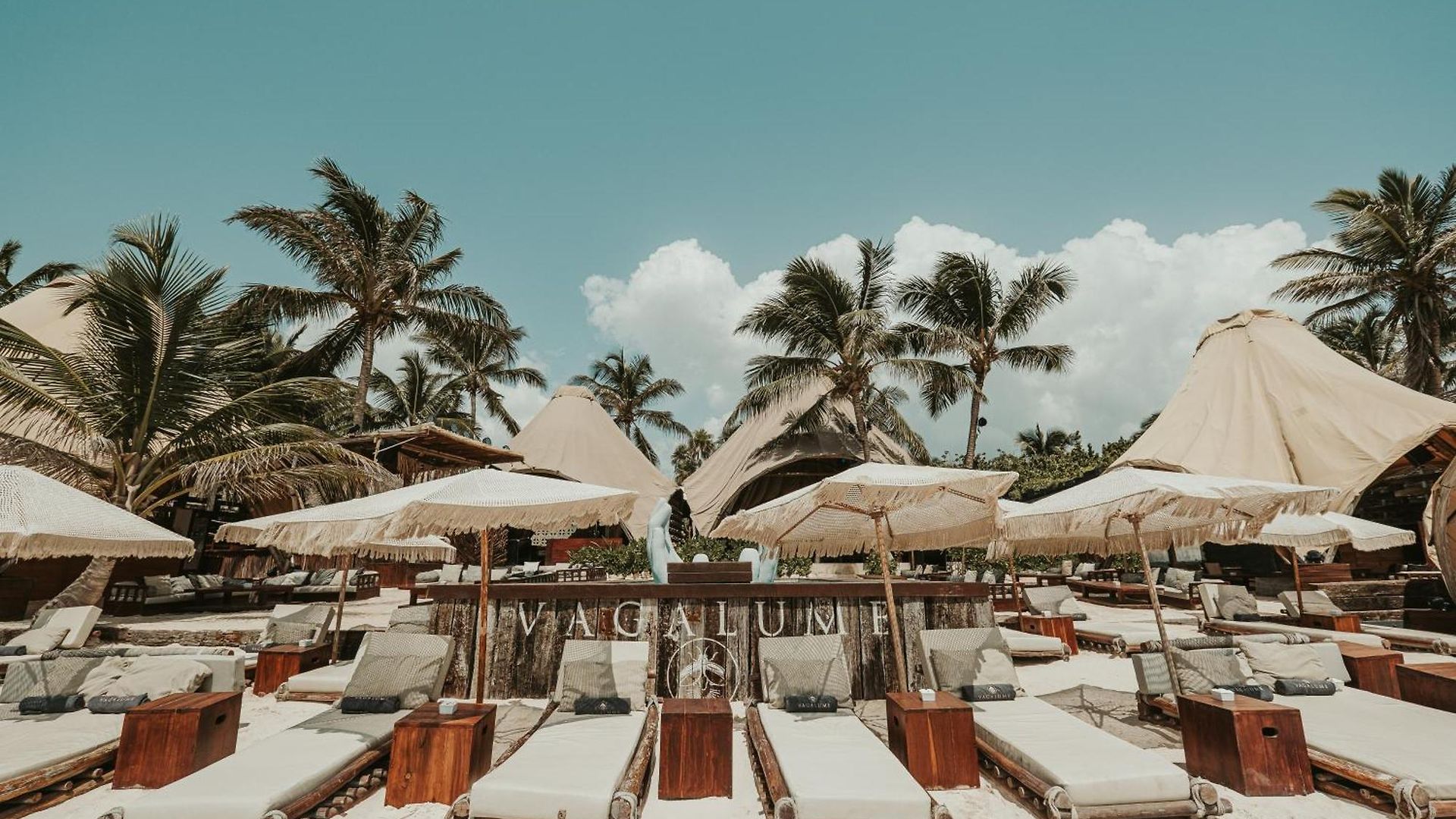 Starfit Boutique Beachclub, & Gym Included 4*