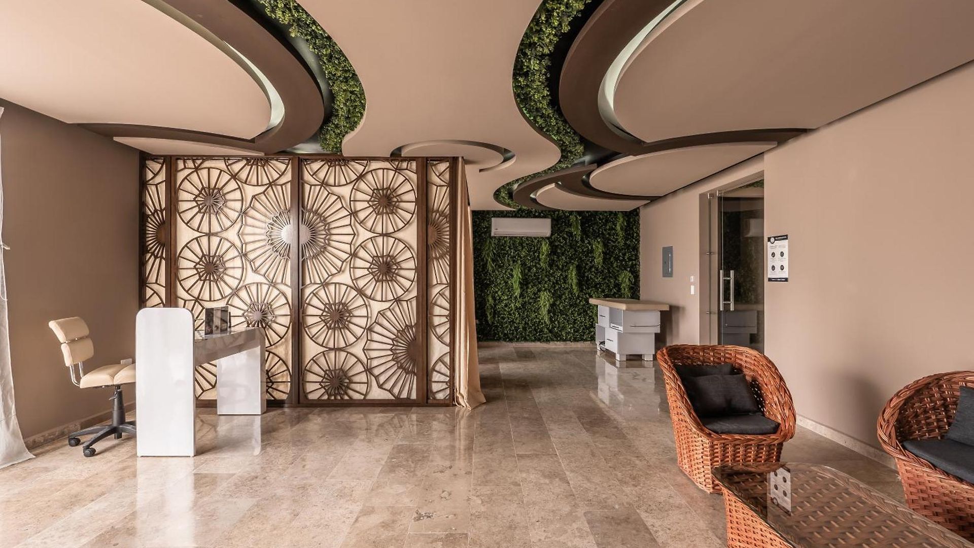 Estudio Lujoso, Downtown, Close To Restaurants Apartment