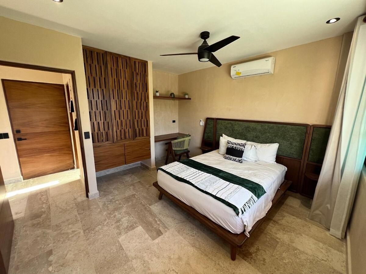 Charming Boutique Jungle Views Private Pool Apartment *