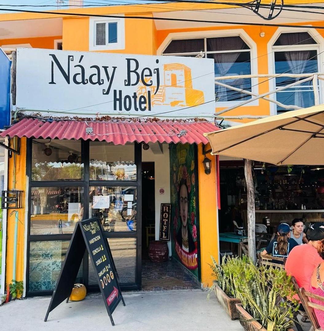 Naay Bej Hotel 3*