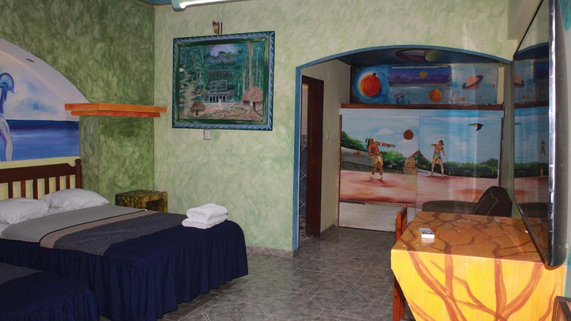 Chilam Balam Hotel *