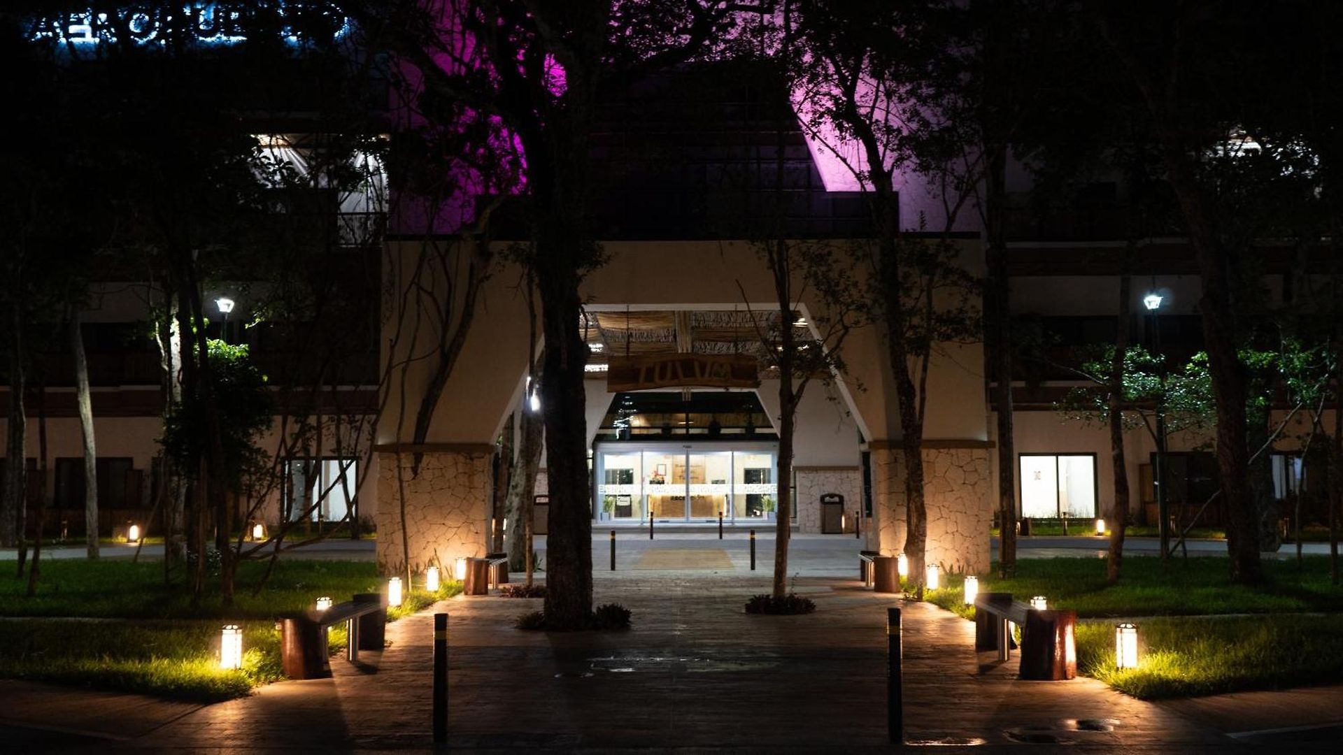 Gafsacomm Aeropuerto Hotel 5*