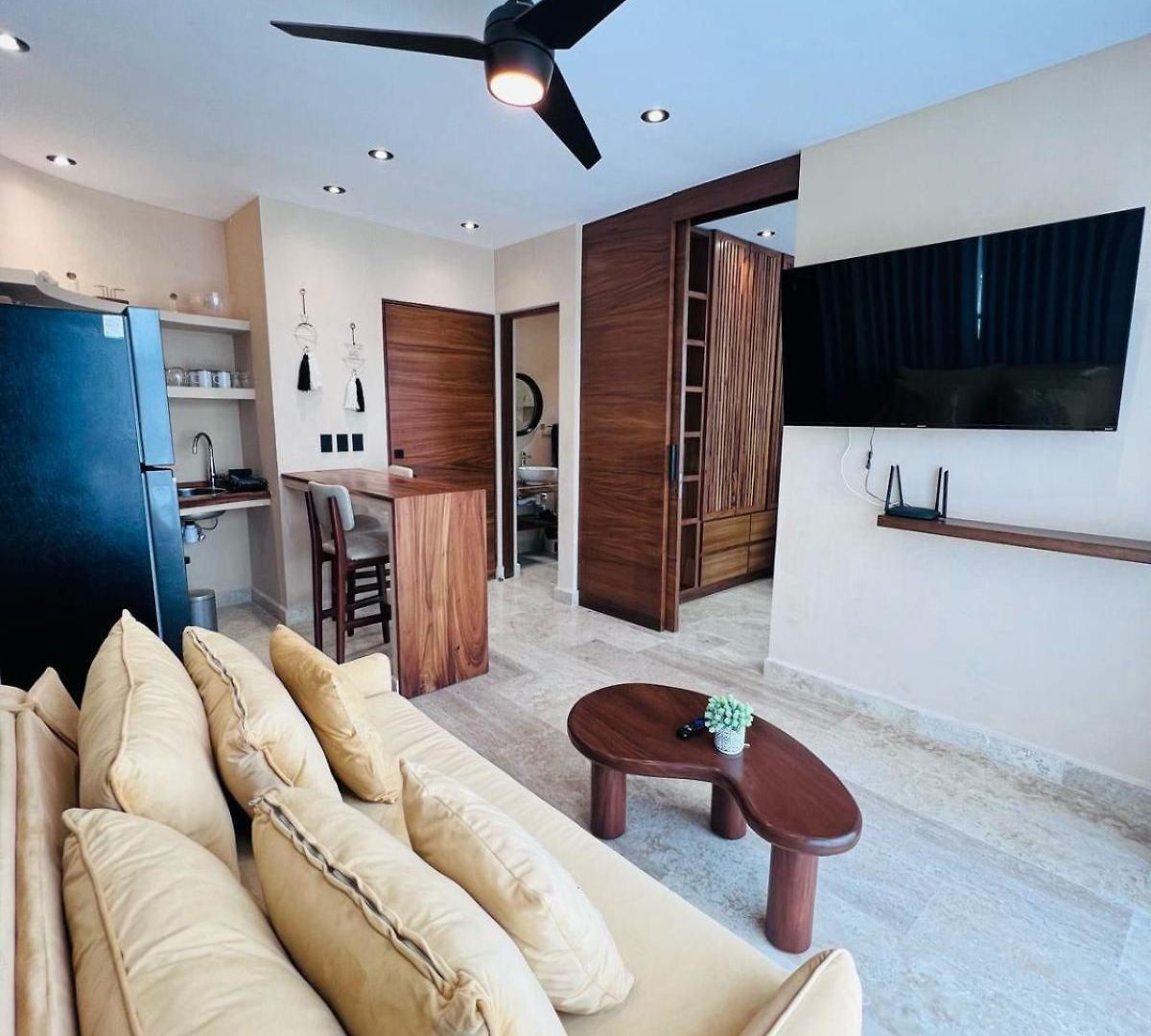 Charming Boutique Jungle Views Private Pool Apartment