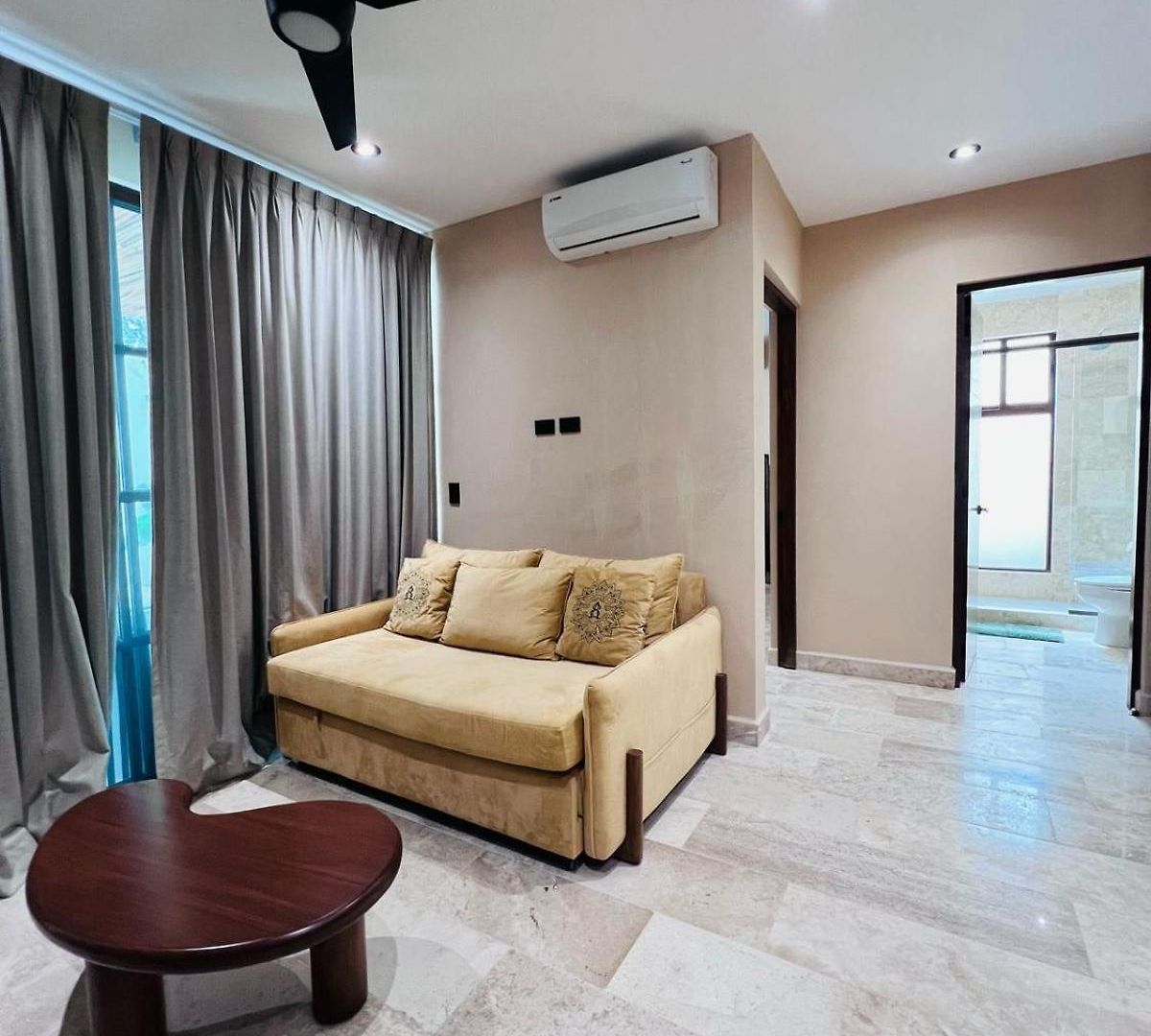 Charming Boutique Jungle Views Private Pool Apartment *