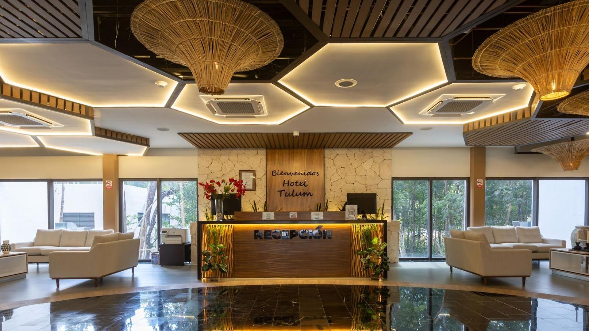 Hotel Gafsacomm Aeropuerto 5*