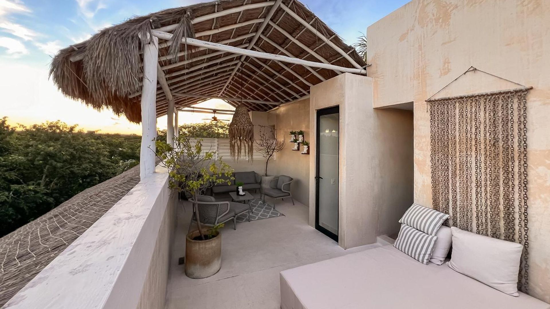 Stylish Mexican Interior Ph- Private Rooftop -gated Community Tulum