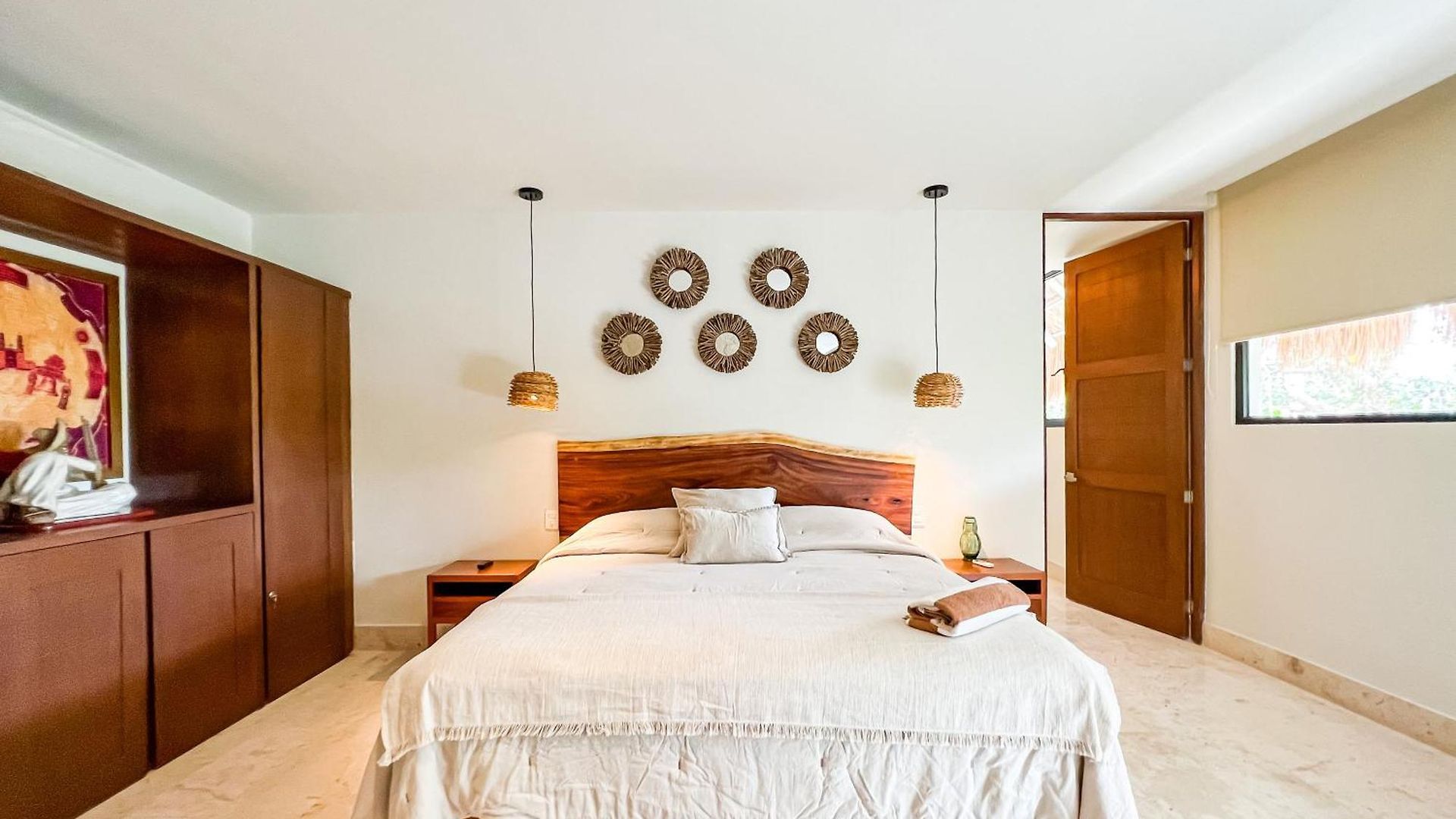 Stylish Mexican Interior Ph- Private Rooftop -gated Community *